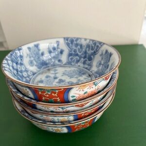 SET OF FOUR IMARI SNACK BOWLS